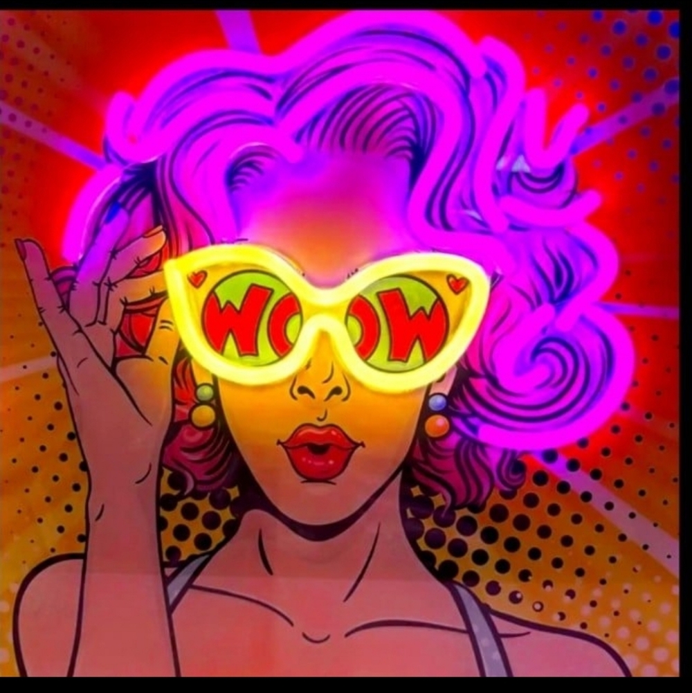 Pop Art Neon LED Light Sign Woman with 'Wow' Glasses - USB